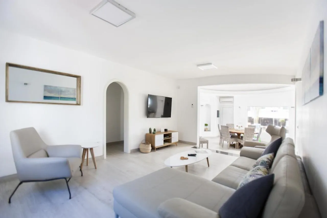 Villa Aphrodite And Villa Apollo 4 Bedroom بويرتو ذيل كارمين