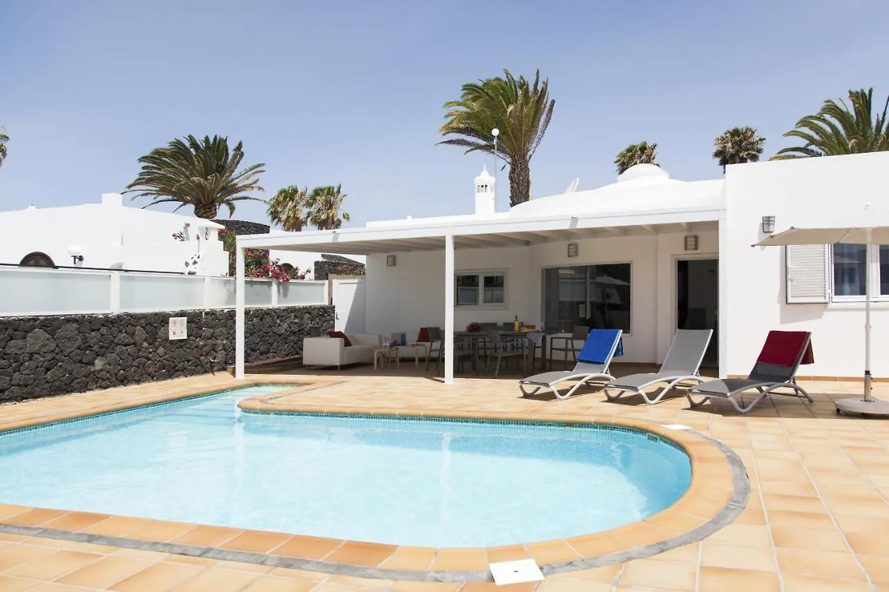 Villa Aphrodite And Villa Apollo 4 Bedroom Puerto del Carmen  Puerto del Carmen (Lanzarote)